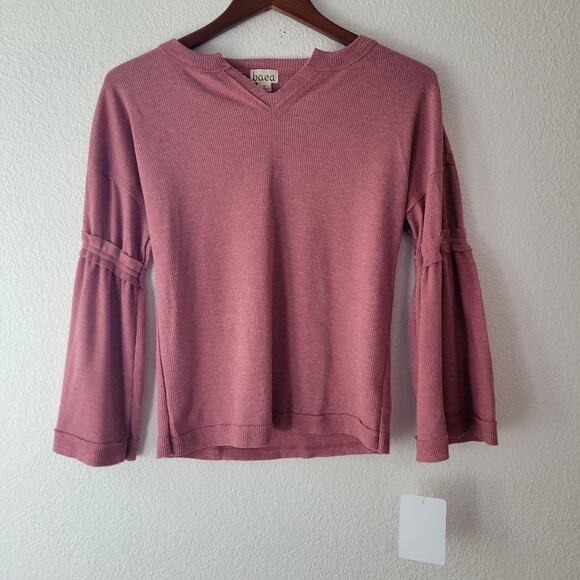 Baea Thermal Waffle Knit V-neck Tiered Bell Sleeve Top Size Medium Boho Bohemian - Picture 3 of 7